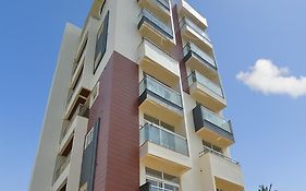 Truelife Summit Suites - 2Bhk Luxurious Ac Studio Apartments - Modular Kitchen, Ro Water System, Microwave - Super Fast Wifi, 55 Smart Tv, 250 Airtel Channels - Prime Location - Nearby Ps4, A2B Pure Veg Restaurants - Parking-Top Service With Lots Of